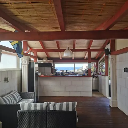 Royale With Shared Pool דירה חוואר