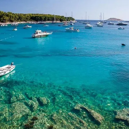 Royale With Shared Pool *