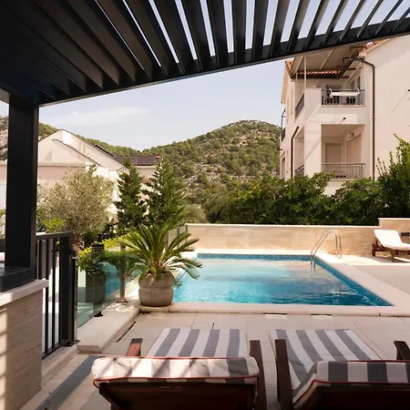 Lejlighed Royale With Shared Pool Hvar Town