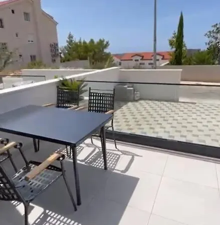 Royale With Shared Pool * Hvar Town