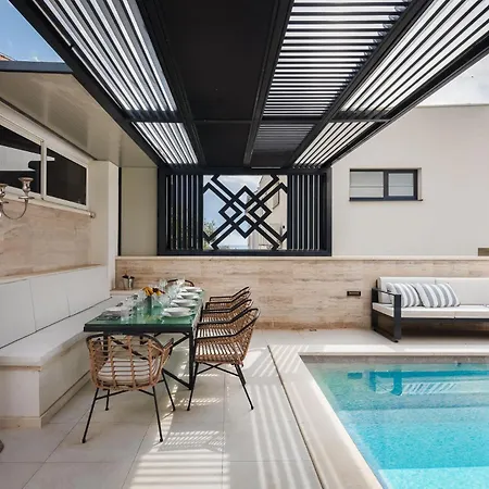 Apartment Royale With Shared Pool Hvar Town