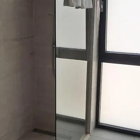 Royale With Shared Pool