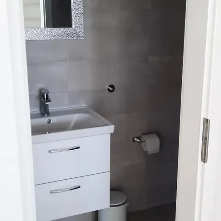 Lägenhet Royale With Shared Pool *