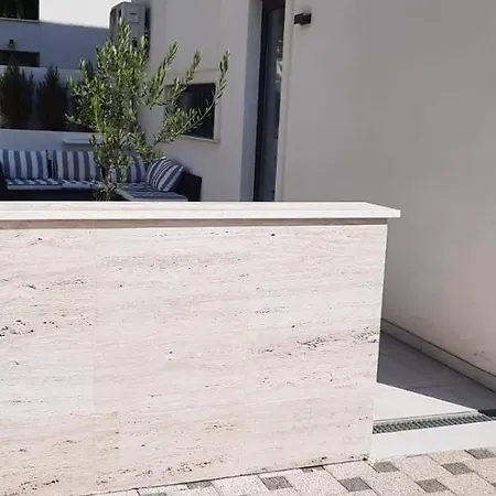 Royale With Shared Pool 公寓 *