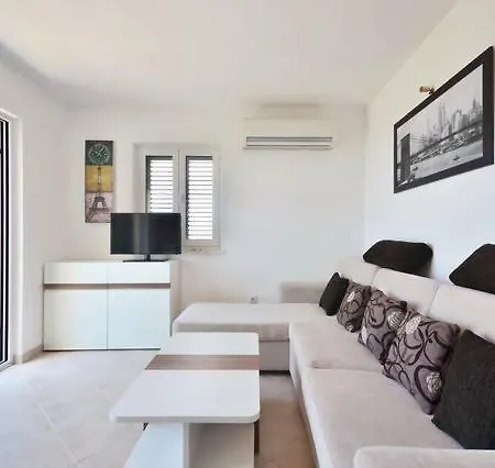 公寓 Royale With Shared Pool 赫瓦尔