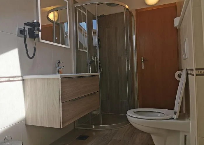 Royale With Shared Pool * هفار