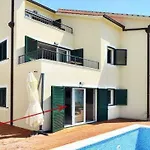 Apartamento Royale With Shared Pool Hvar Town