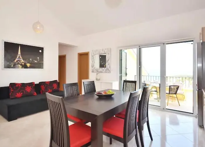 Apartment Royale With Shared Pool *