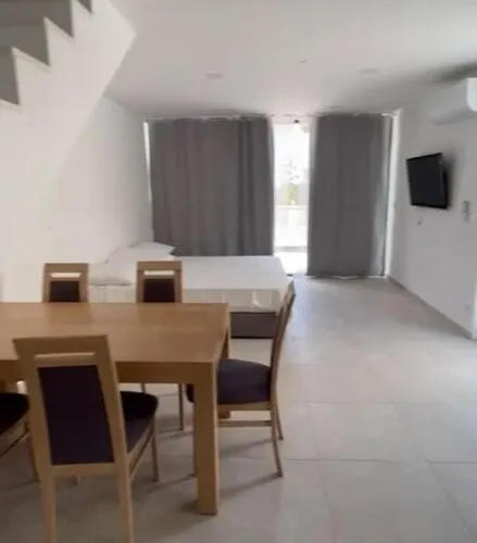 Apartment Royale With Shared Pool Hvar Town